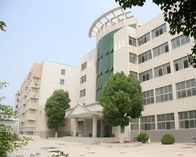 南陽(yáng)技師學(xué)院校園風(fēng)景